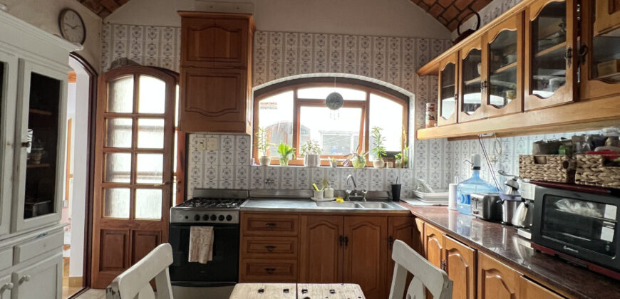 CASA + DEPARTAMENTO EN BARRIO SUR