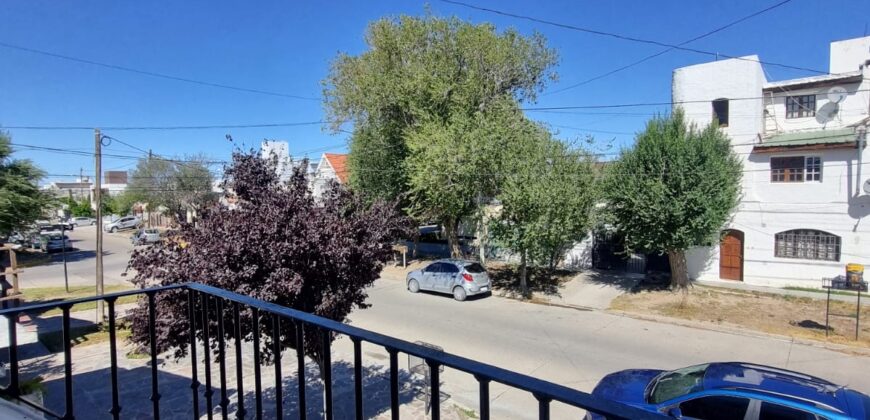 DUPLEX 2 DORMITORIOS CON PARRILLA