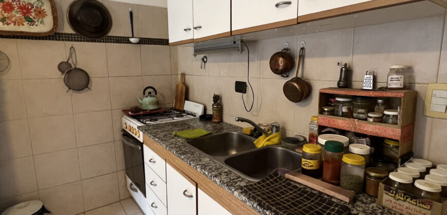 Amplio Triplex con Patio